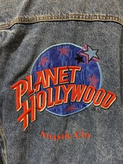 Jaqueta Planet Hollywood OVERSIZED (Original) G na internet