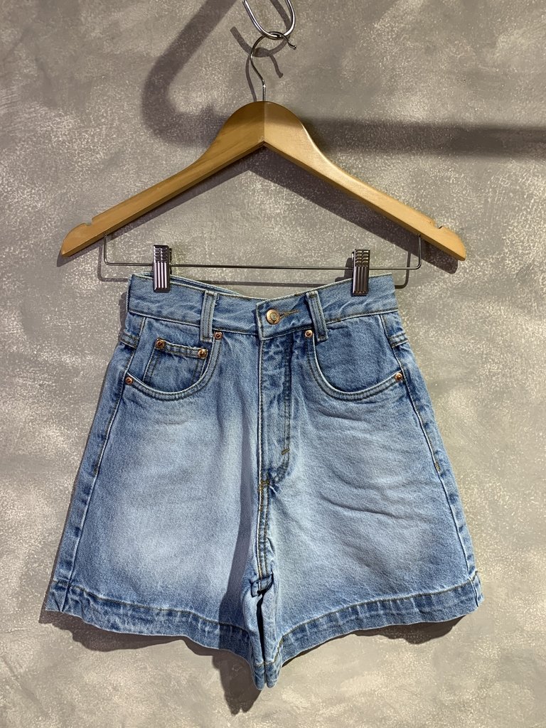 short jeans cintura alta vintage