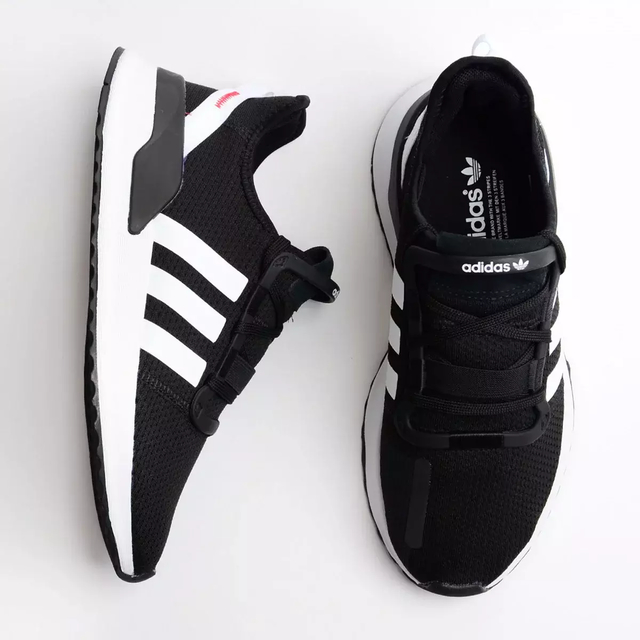 cm1457 adidas