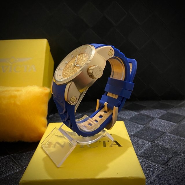 invicta yakuza 21627