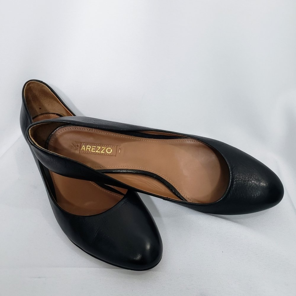 Sapato feminino preto AREZZO