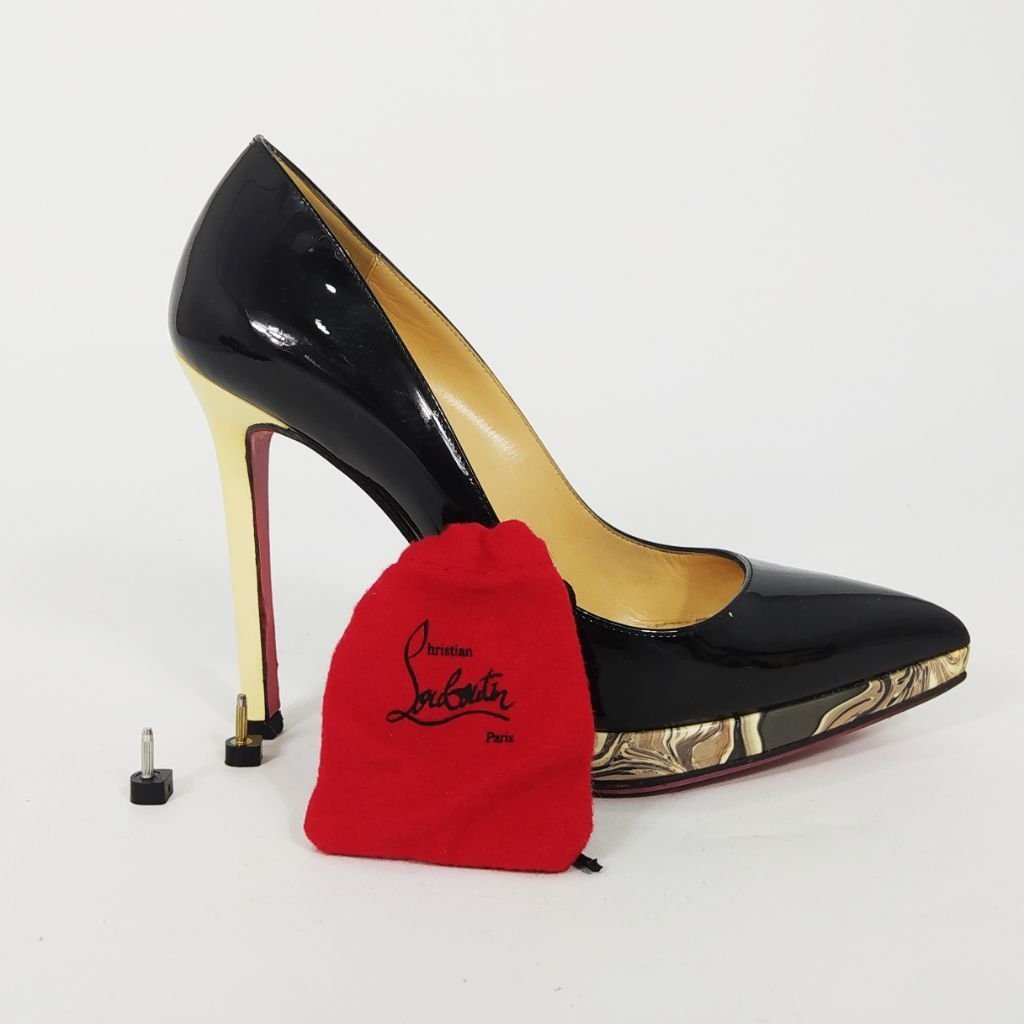 Sapato scarpin Christian Louboutin pigalle plato. Tam. 33/34