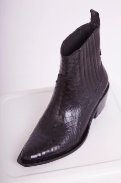 BOTA OPORTO-NEGRO (ZFV32NB) - comprar online