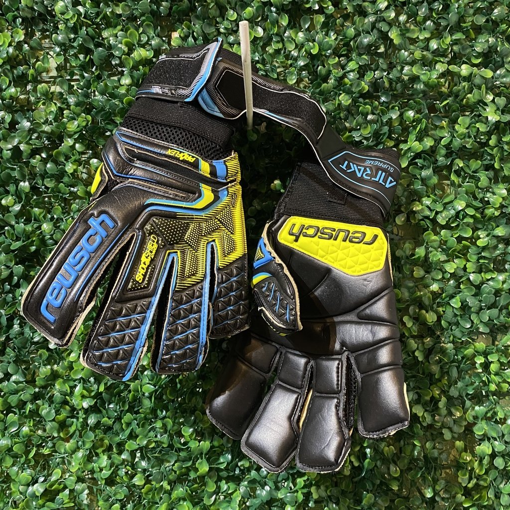 GUANTES ARQUERO REUSCH - ATTRAKT SUPREME - Futbolero