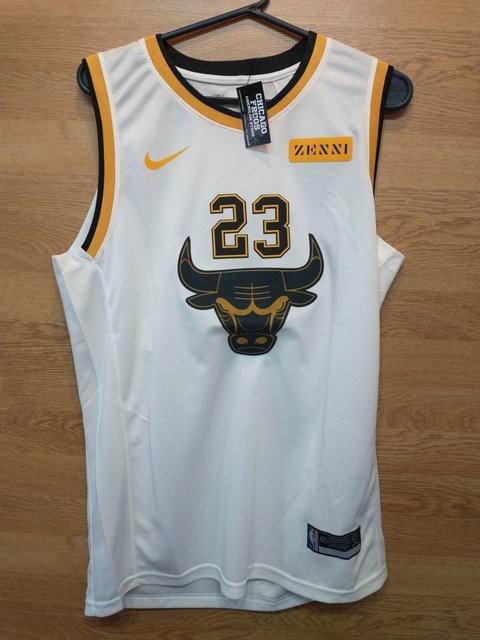 Camiseta Aeroswiet Chicago Bulls Jordan #23 gold B43 •