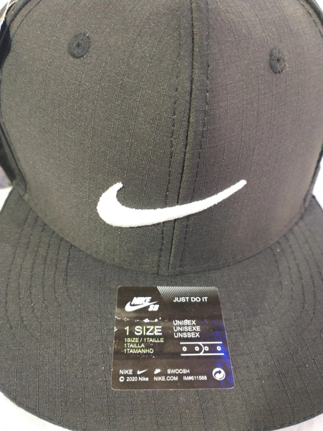 Gorra Nike importada negra V288• - CHICAGO.FROGS