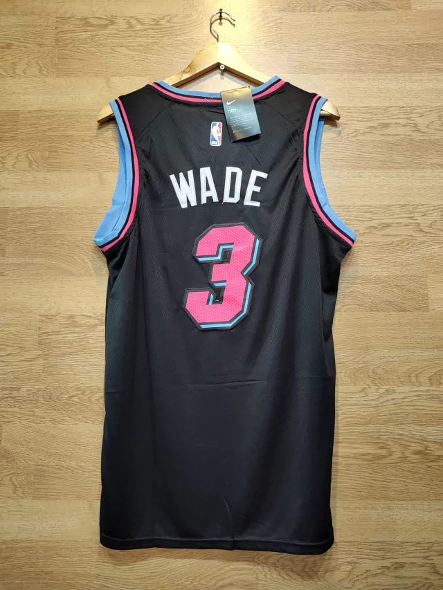 NBA Miami #3 Wade - CHICAGO.FROGS