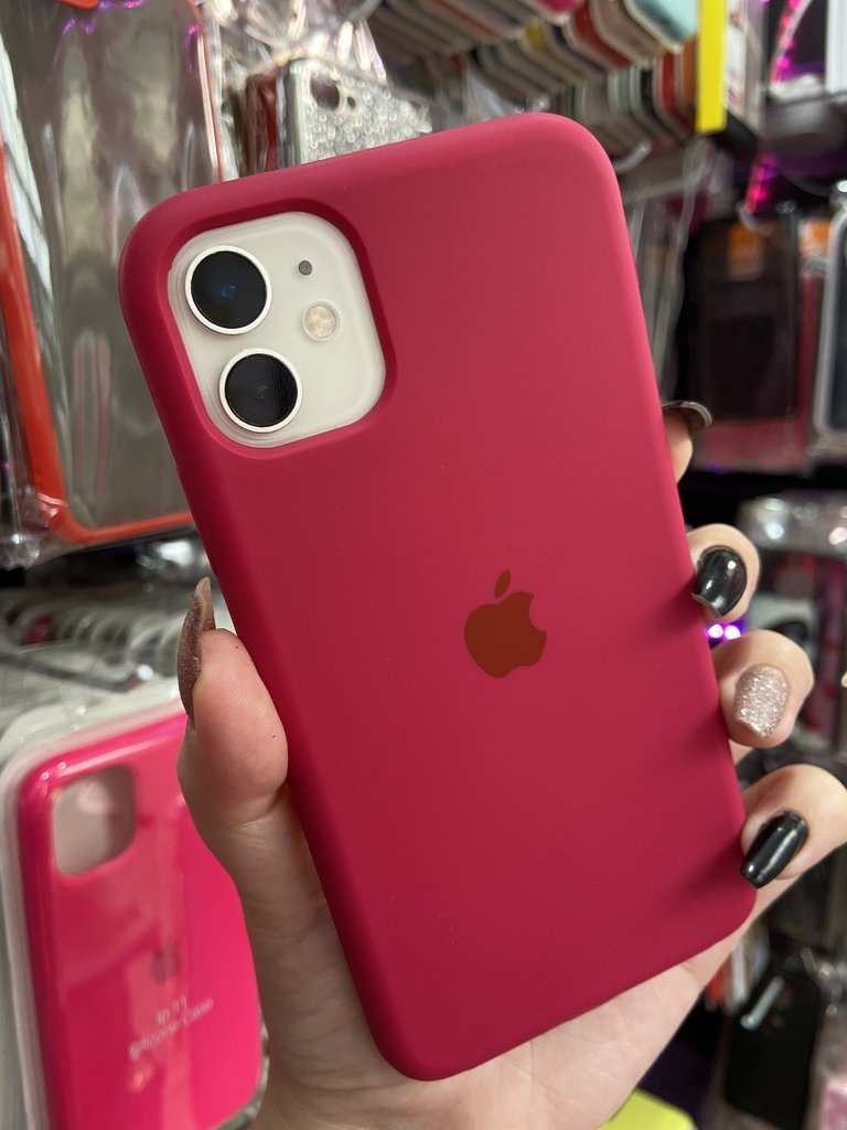 Silicone Case - iPhone 11 Pro - Fechada Embaixo