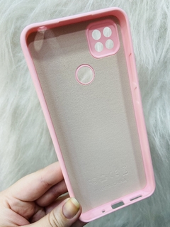 Case Veludo - Xiaomi Redmi 9C - Com Proteção Na Câmera - Rosa Bebê - comprar online