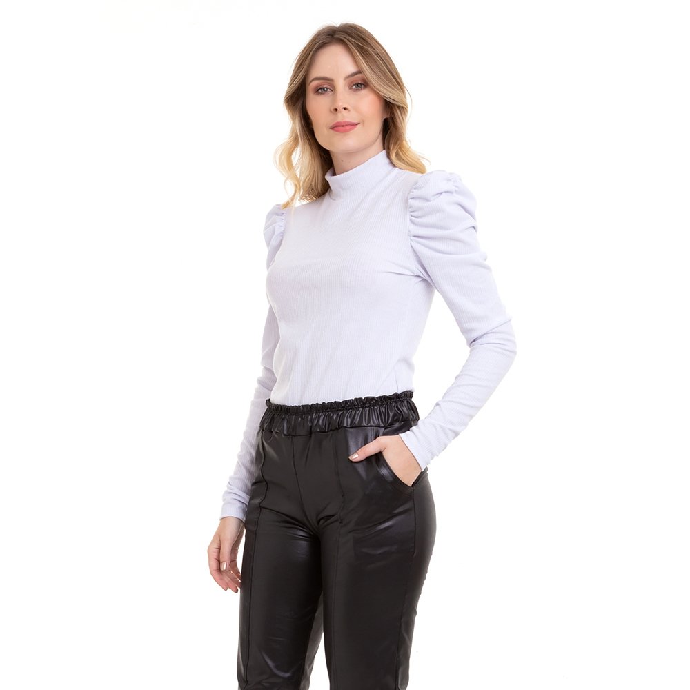 blusa canelada com manga princesa