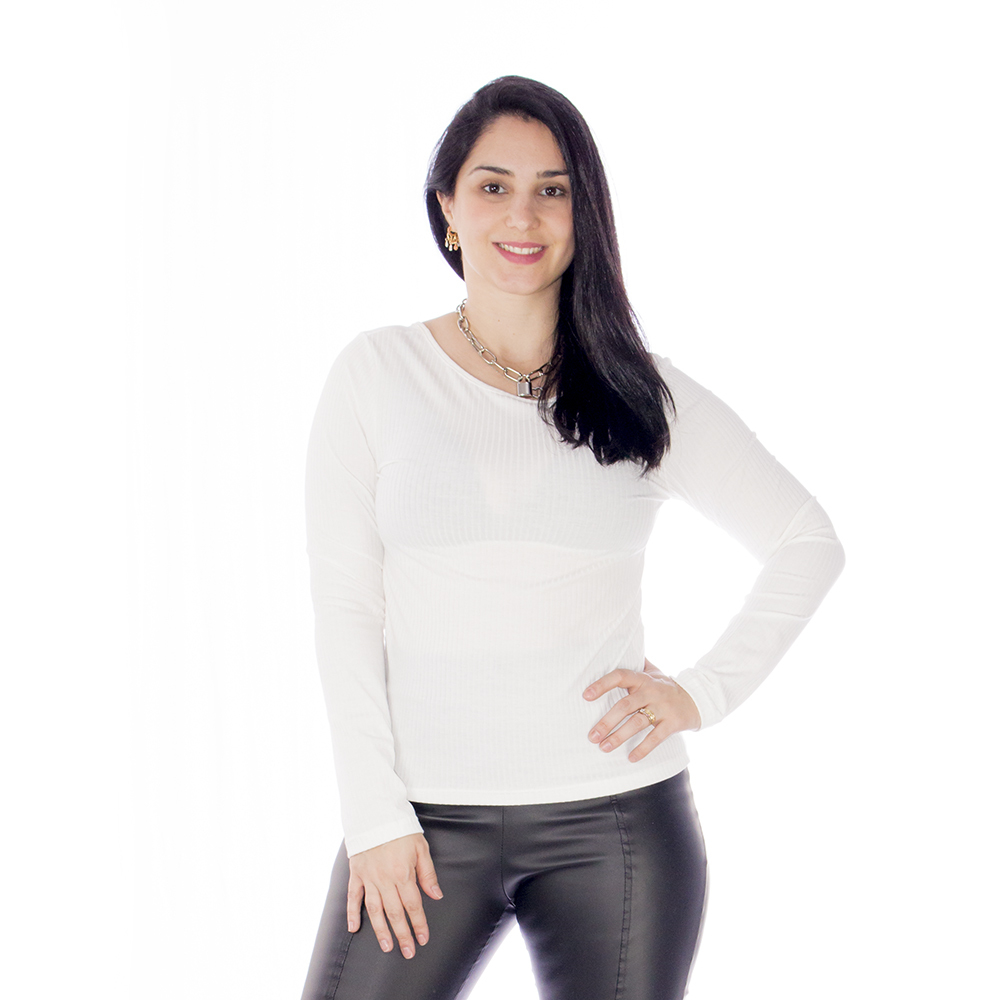 blusa com tiras nas costas