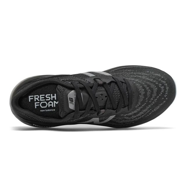 tênis new balance fresh foam more v2 corrida masculino