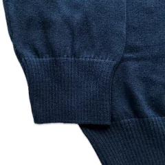 Sweater Escote V Liso en internet