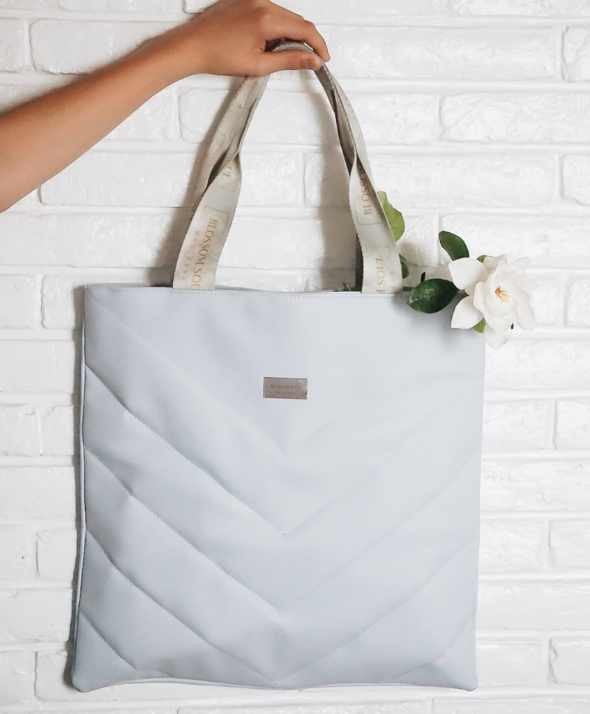Bolso ecocuero celeste - Dra. Florencia Paniego