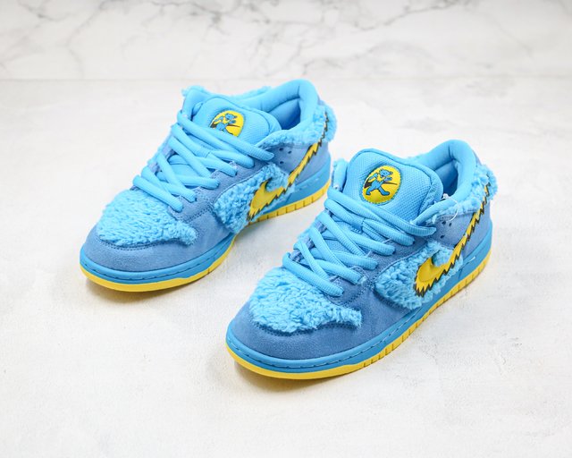 Grateful Dead x Dunk Low SB 'Blue Bear' - DAIKAN