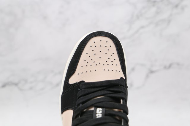 Air Jordan 1 Low Black Guava Ice - Comprar en DAIKAN