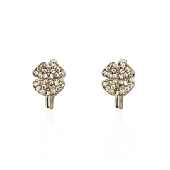 MINI ARGOLA DE TREVO EM RÓDIO BRANCO