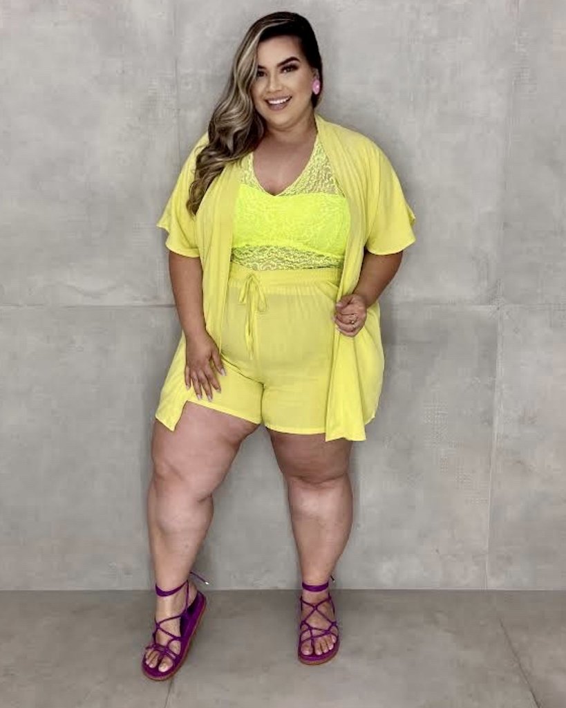 blusa de cetim marrom