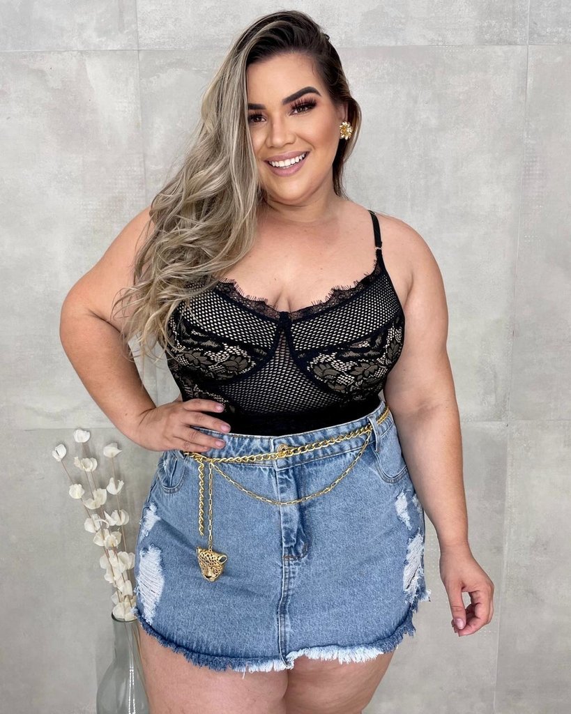 mini saia jeans plus size