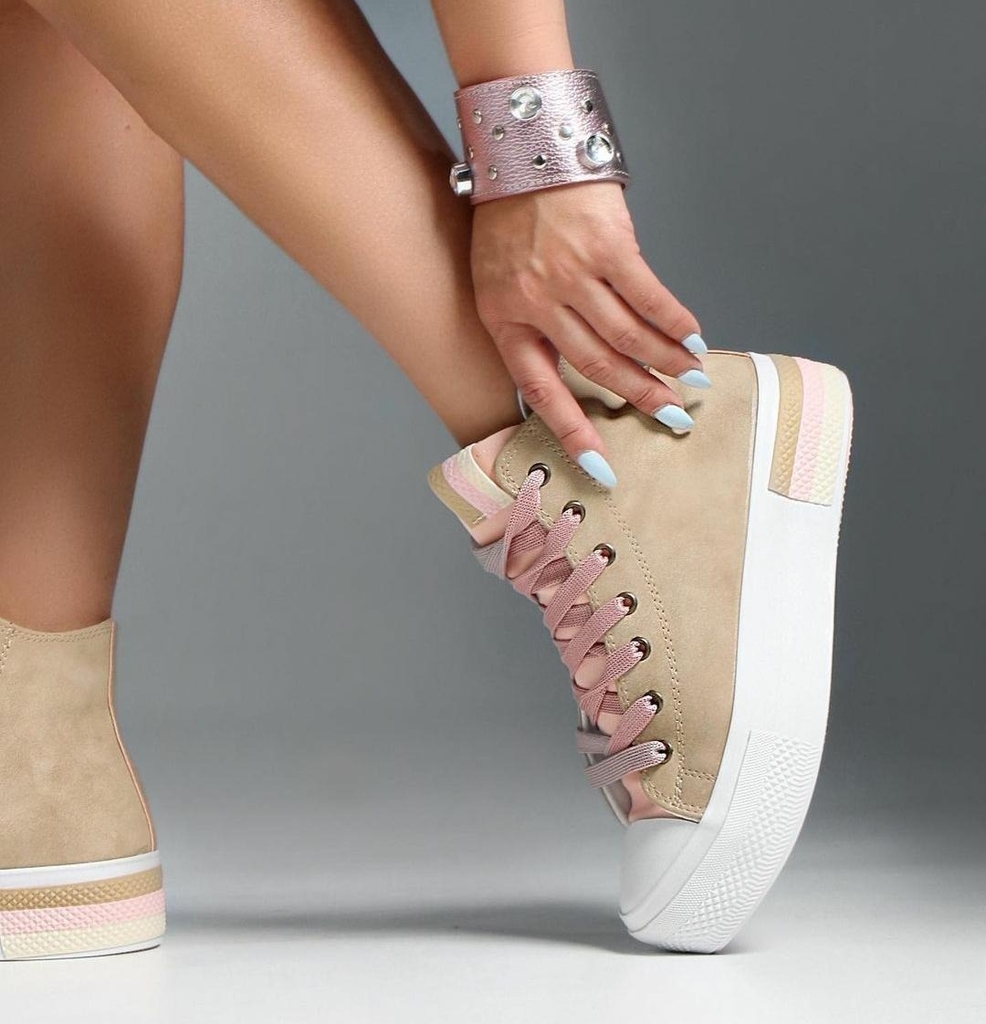 zapatillas botitas eco cuero de niño | Distrito Moda