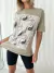 REMERA YING (BEIGE - OUTLET)