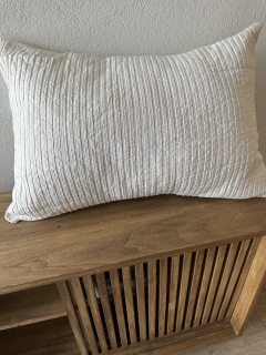 ALMOHADON AURA NATURAL XL - 50X70 - comprar online
