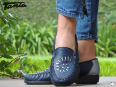 Mocasin Fresia Azul Flor - Comprar en Tania Calzados