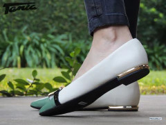 Chatita Ana Off White en internet