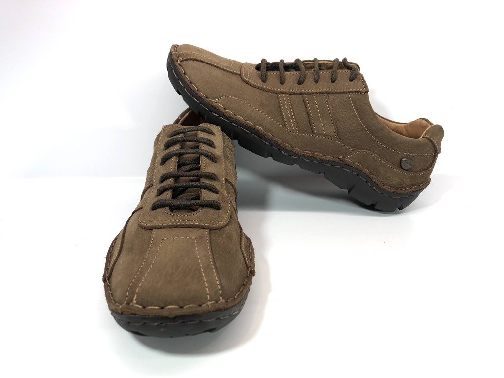 Zapato de cuero acordonado Cavatini (70-3816)
