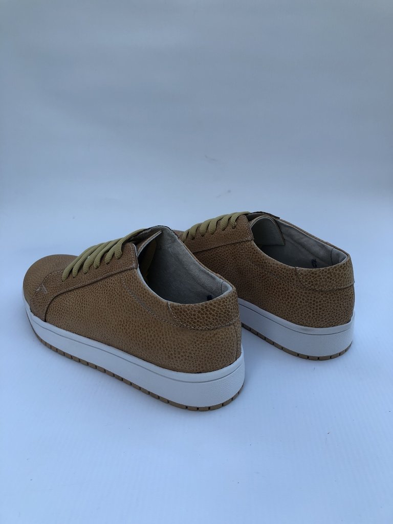Zapatilla de cuero Gina Ferrari (1101)