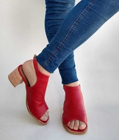 Sandalia semicerrada Rojo - comprar online