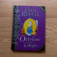 Ottoline va al Colegio