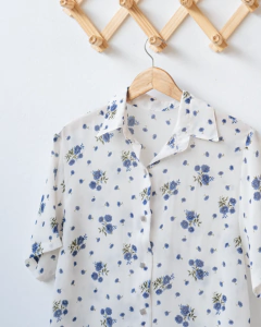 Camisa floridinha vintage - loja online