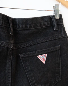 Saia jeans vintage guess- 40/42 na internet