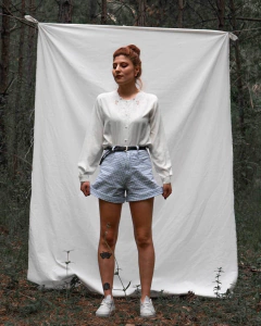 Camisa bordada Sofia na internet
