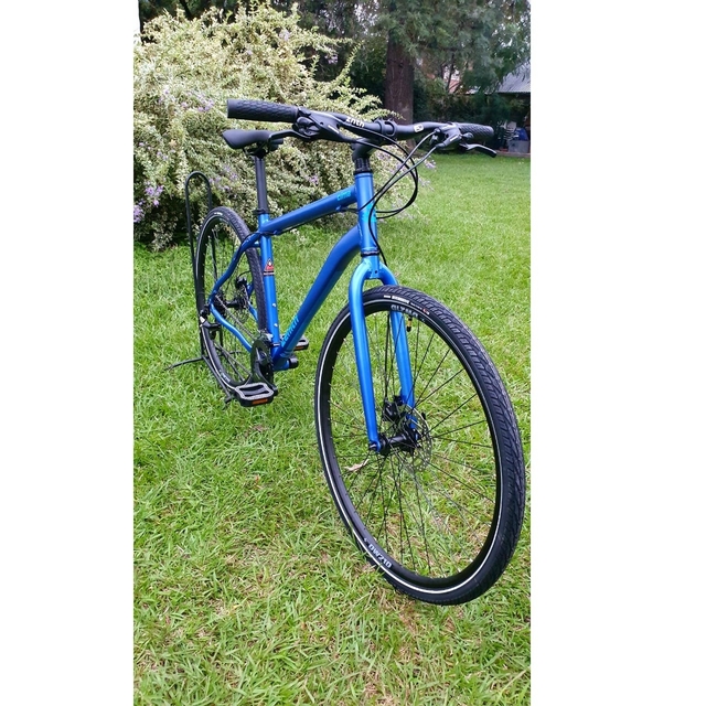 Bicicleta Urbana Zenith Cima R28 - c/suspencion Azul Mate