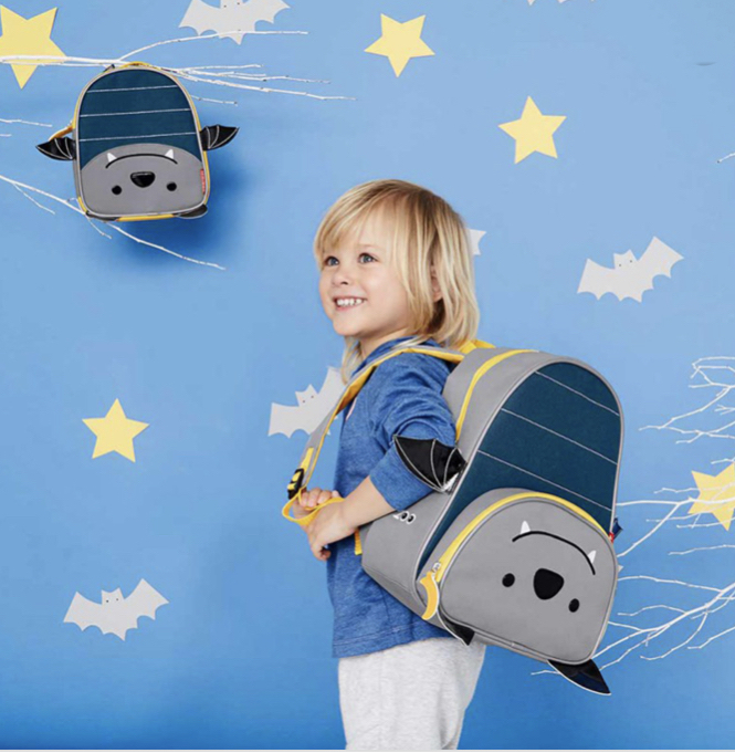Mochila skip hop murciélago - Nos vestimos pitucos