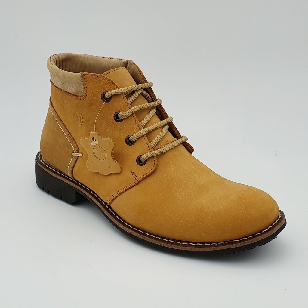 Bota borcego de cuero nobukado. Art. 320 - Calzados EMILIO