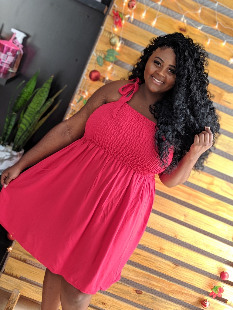Vestido Curto Plus Size Vermelho Lastex