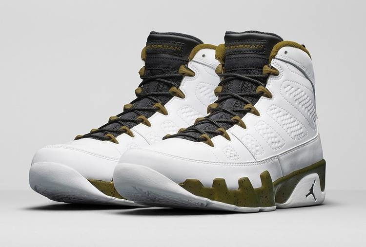 jordan 9 retro statue