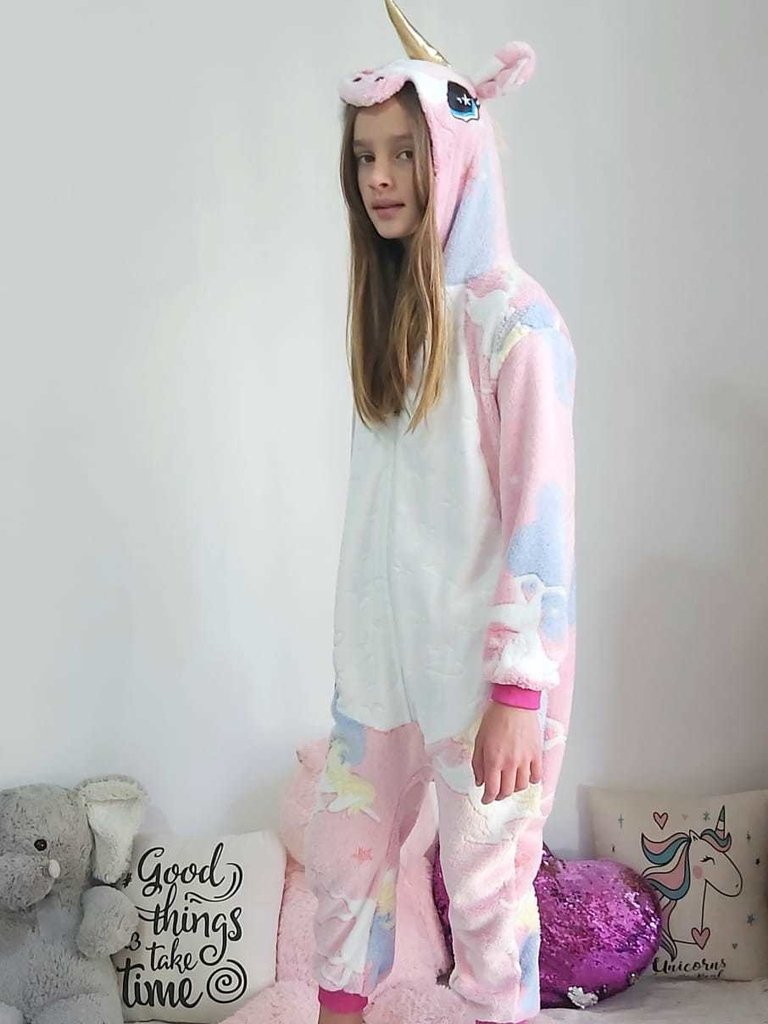Pijama Unicornio ( BRILLA EN LA OSCURIDAD)