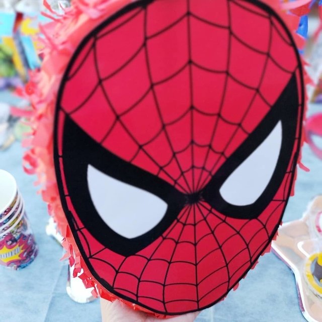 PIÑATA HOMBRE ARAÑA - SPIDERMAN - Copper Kids