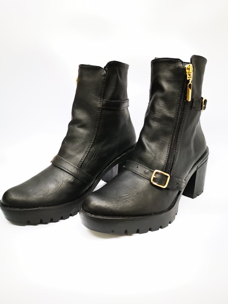 Botines elegantes en color negro| Envío gratis