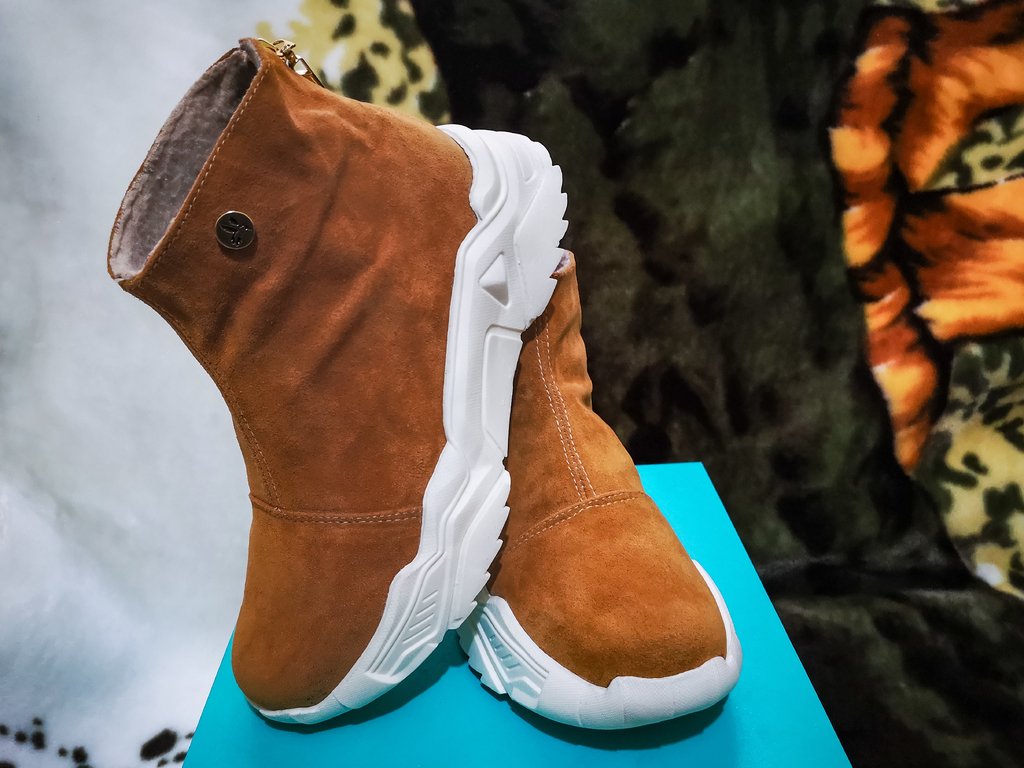 Botines para mujer deportivos color miel con plataforma - Suela Alta