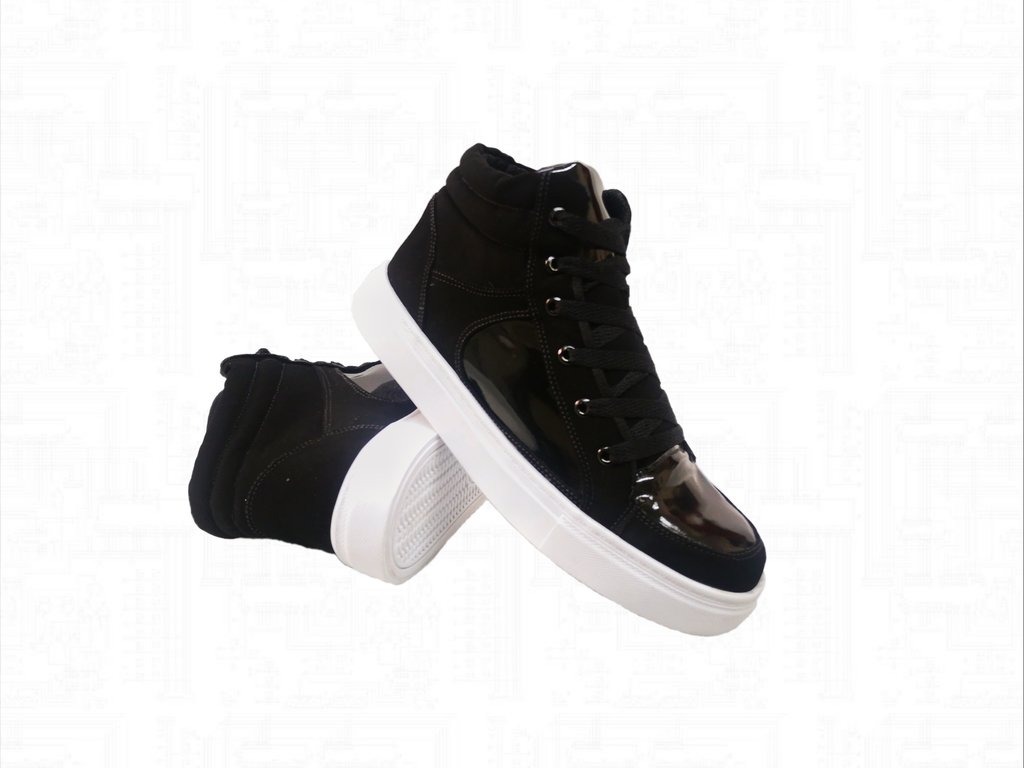 Botas negras | Tenis en bota para mujer en color negro