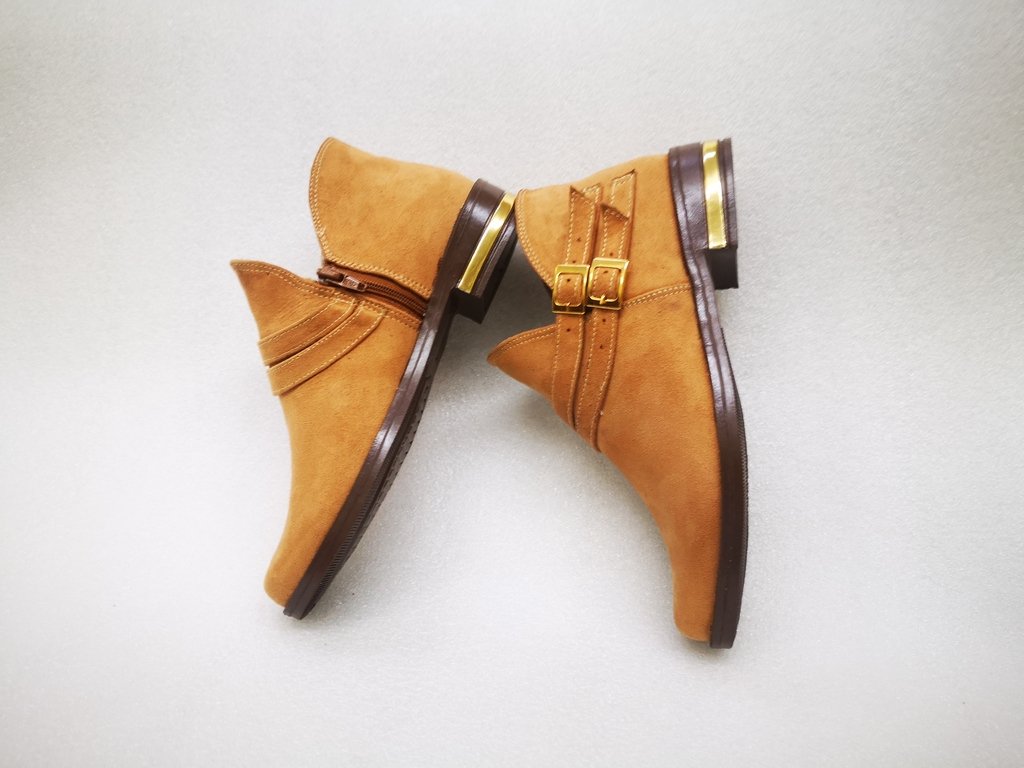 Botines sin tacon | Botines planos en color miel para mujer