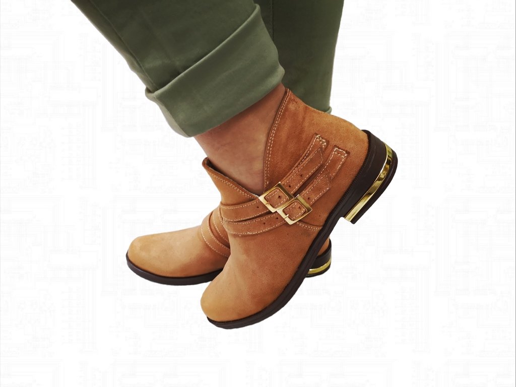 Botines sin tacon | Botines planos en color miel para mujer