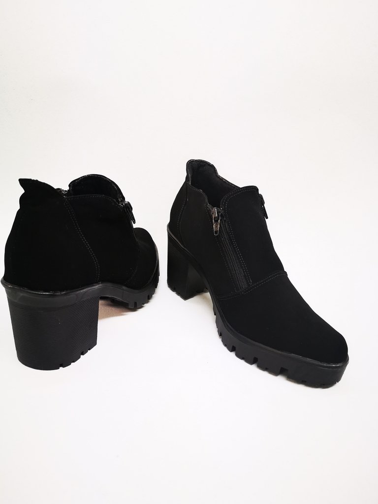 Tacones negros | Botines para mujer negros con tacón ancho
