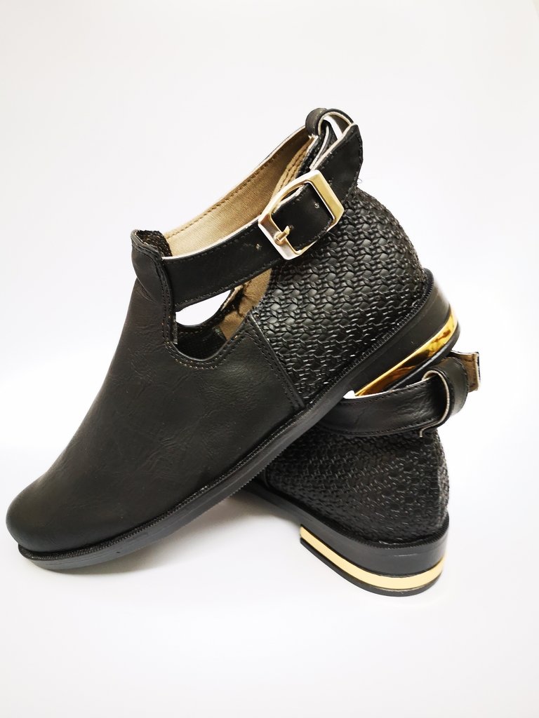 Botines Negros Bajos Mujer Best Sale, UP TO 63% OFF | www.bravoplaya.com