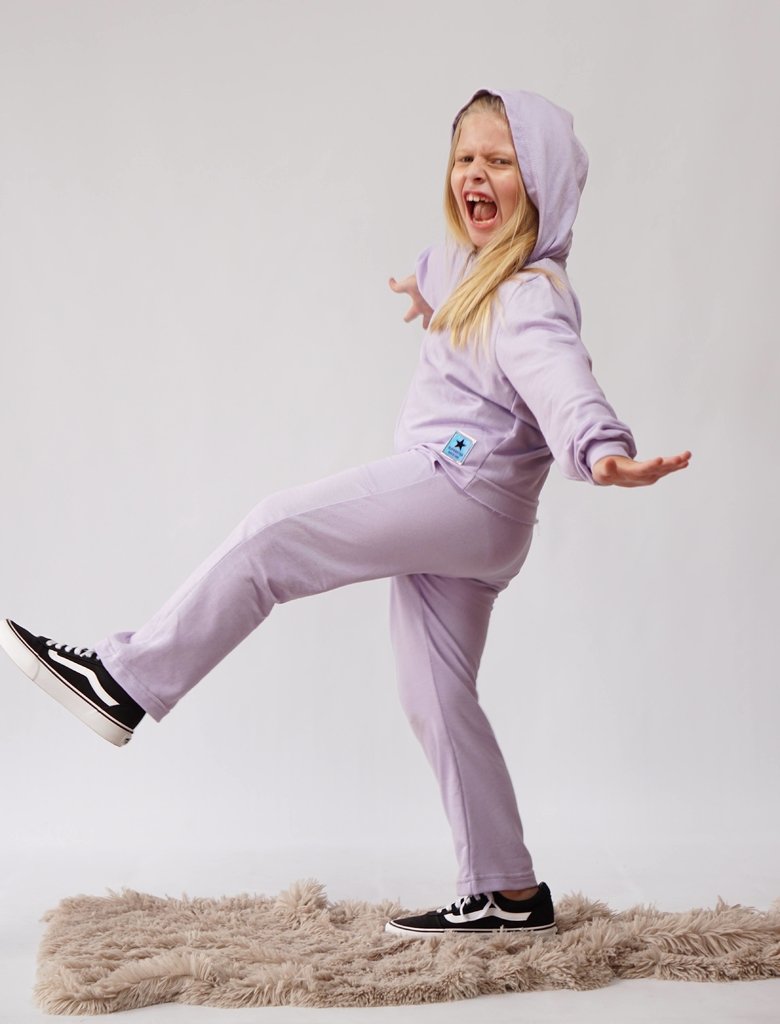 Jogger SuperStar Lila - Comprar en Indy Clothes